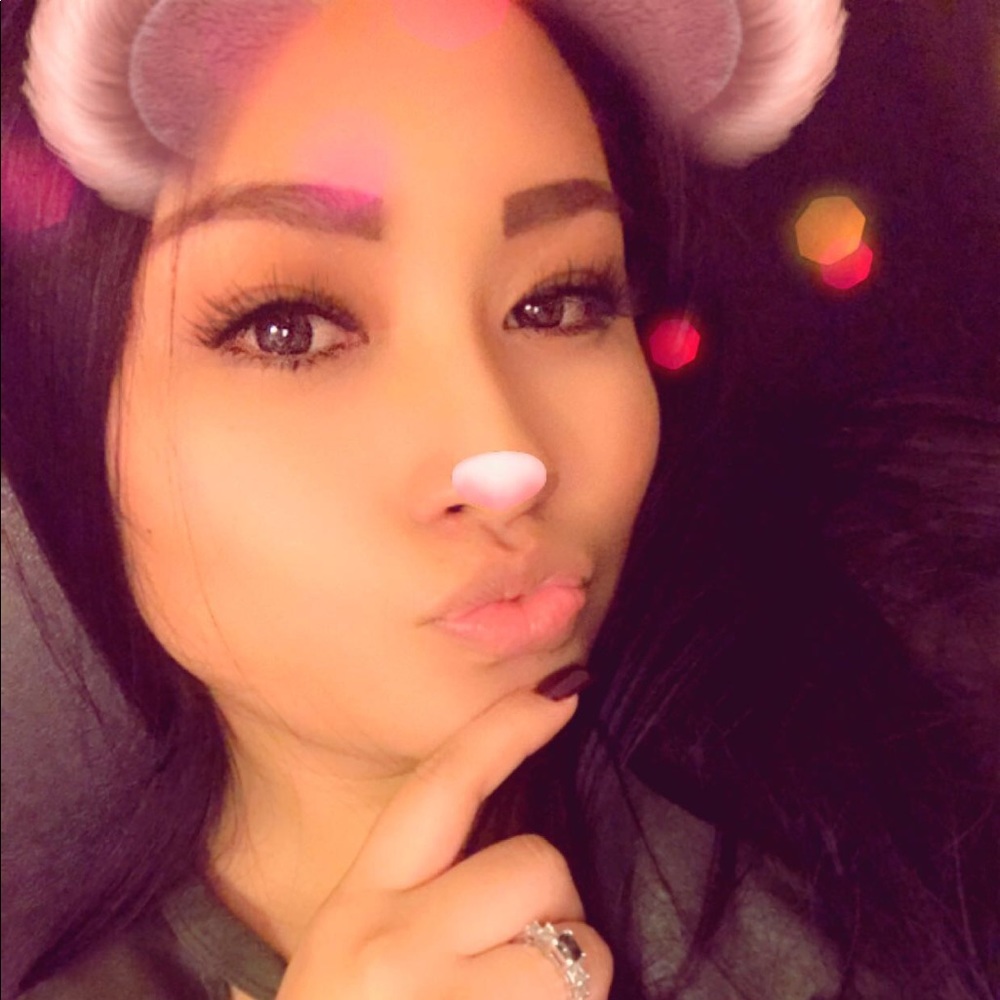 Meet your Posher, Sandy